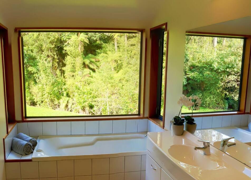 The Ferns Hideaway Franz Josef Exterior foto